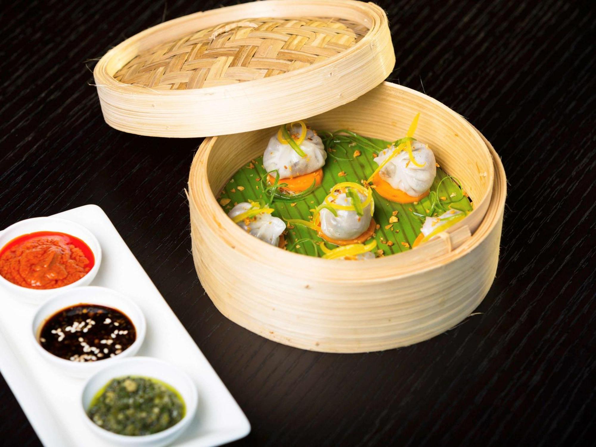 Novotel Chennai Sipcot Экстерьер фото Dim sum