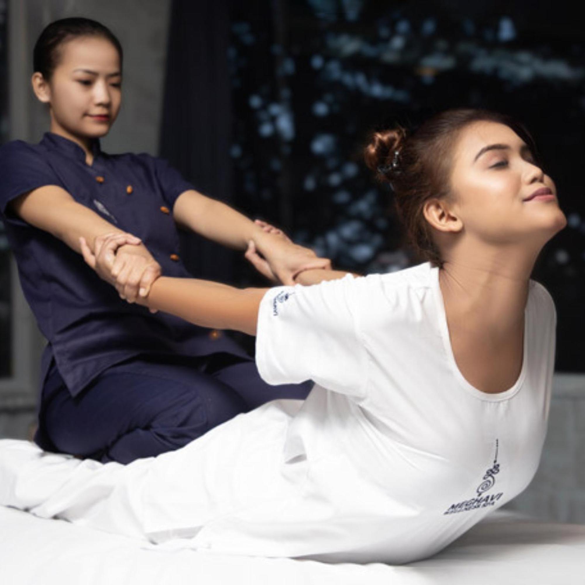 Novotel Chennai Sipcot Экстерьер фото Thai massage